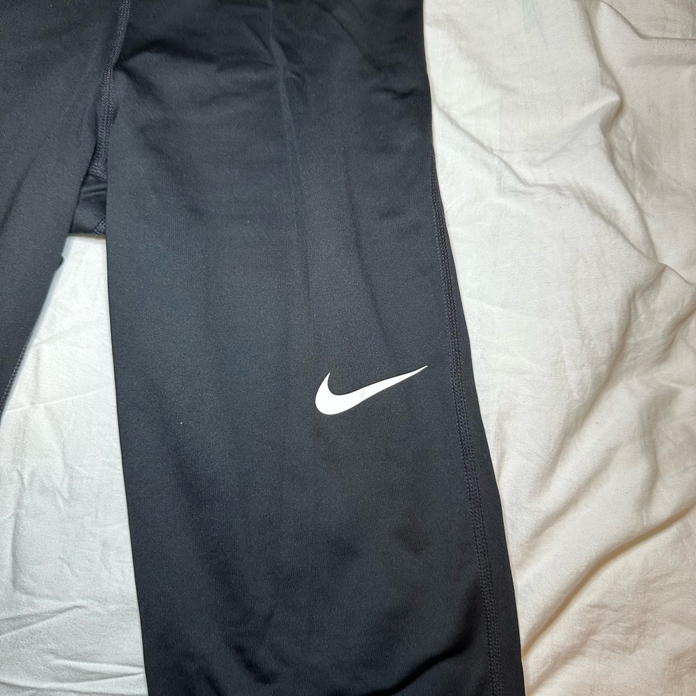 Nike Black Leggings with White Logo - Picture 2 of 4